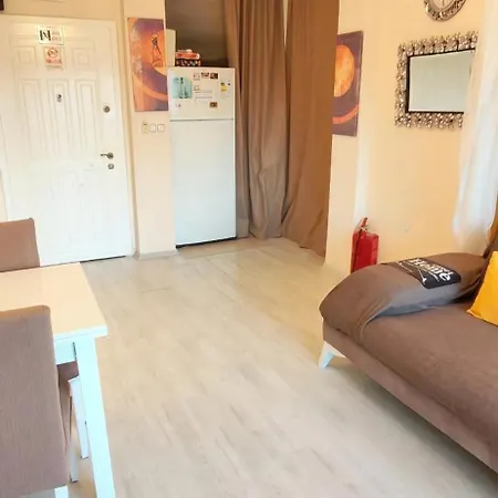 Goldcity De Deniz-doga Manzarali Villa, Isitmali Havuz,sauna,fitness ,fiber Wifi
