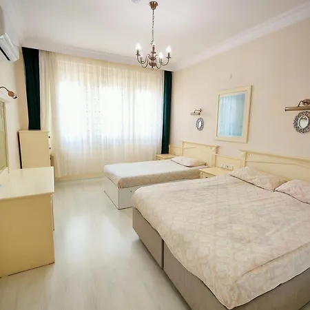 Goldcity De Deniz-doga Manzarali Villa, Isitmali Havuz,sauna,fitness ,fiber Wifi Βίλα *