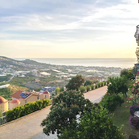 Βίλα Goldcity De Deniz-doga Manzarali Villa, Isitmali Havuz,sauna,fitness ,fiber Wifi