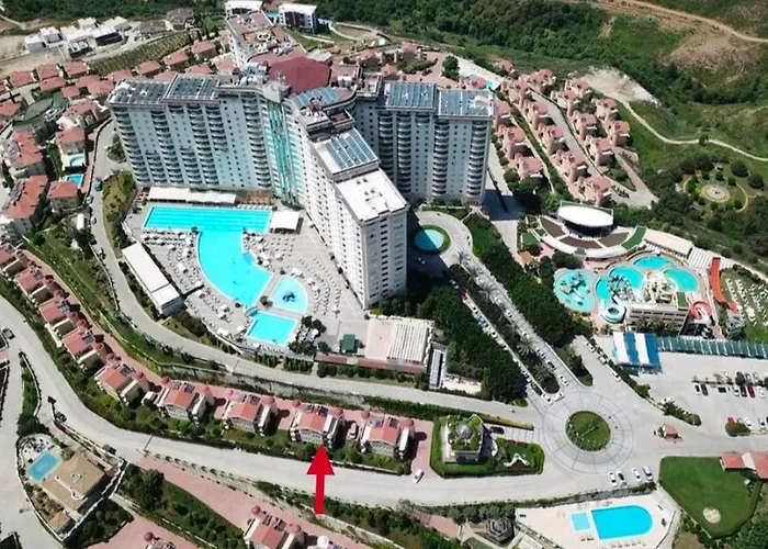 Goldcity De Ana Binaya Yakın Deniz-doğa Manzaralı * Alanya