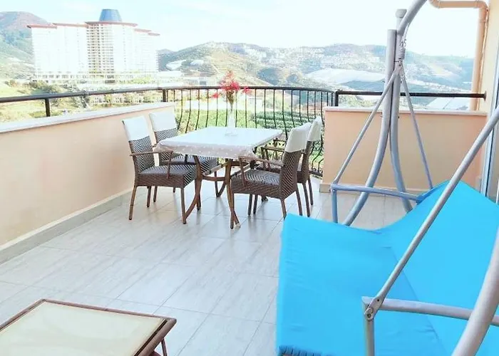 Villa Goldcity De Deniz-doga Manzarali Villa, Isitmali Havuz,sauna,fitness ,fiber Wifi *